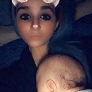 Meet your Posher, Caroline